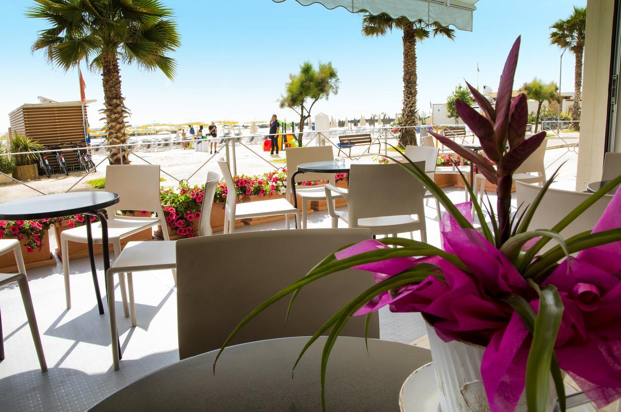 Hotel Ideal Cupra Marittima Exterior foto